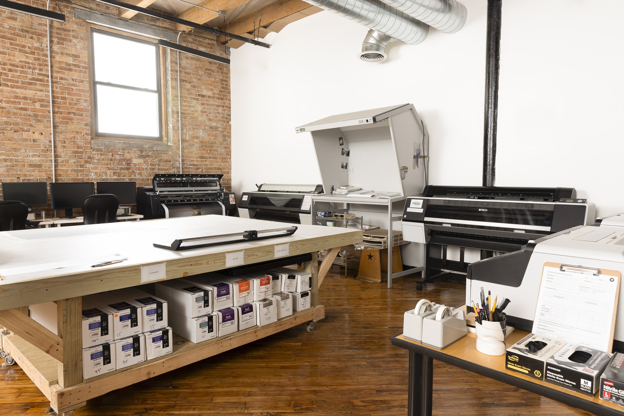Custom Design Experts at Printing shops close to me